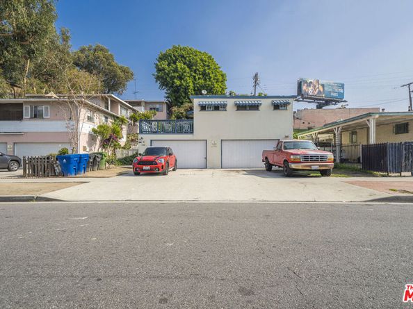 1288 West Boulevard, Los Angeles CA 90019