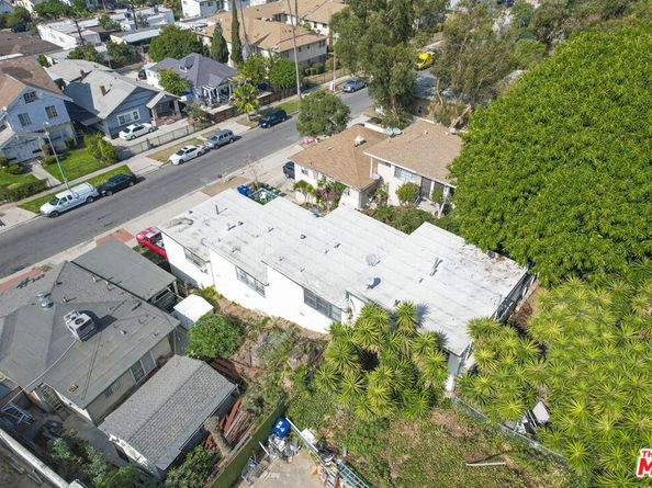 1288 West Boulevard, Los Angeles CA 90019