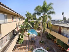 970 Palm Avenue 218, West Hollywood CA 90069