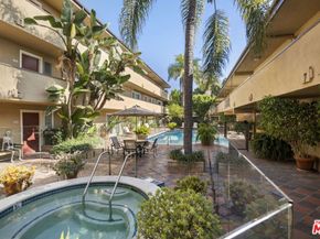 970 Palm Avenue 218, West Hollywood CA 90069