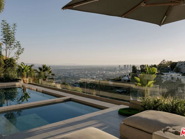 1778 Viewmont Drive, Los Angeles CA 90069