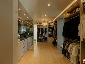 1778 Viewmont Drive, Los Angeles CA 90069