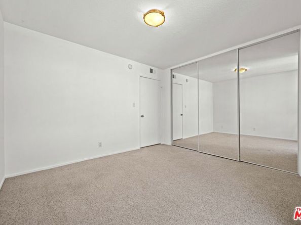 1312 S Saltair Avenue 215, Los Angeles CA 90025