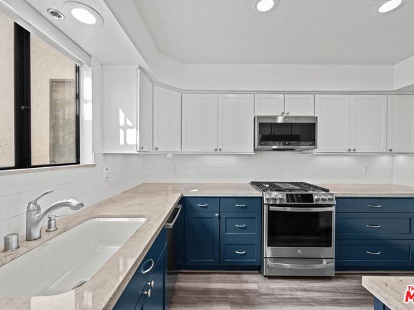 1312 S Saltair Avenue 215, Los Angeles CA 90025