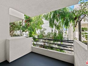 1312 S Saltair Avenue 215, Los Angeles CA 90025