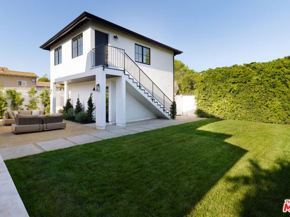 2455 23rd Street, Santa Monica CA 90405