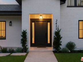 2455 23rd Street, Santa Monica CA 90405