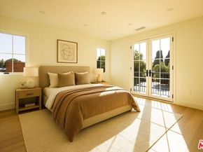 2455 23rd Street, Santa Monica CA 90405