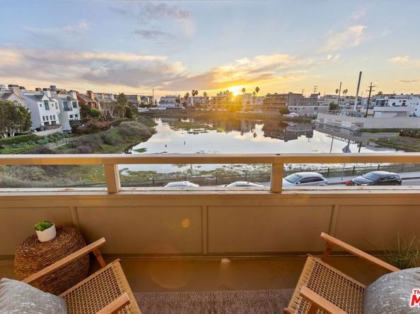 3950 Via Dolce 518, Marina Del Rey CA 90292