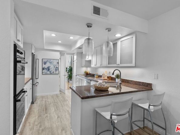 3950 Via Dolce 518, Marina Del Rey CA 90292