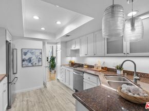 3950 Via Dolce 518, Marina Del Rey CA 90292