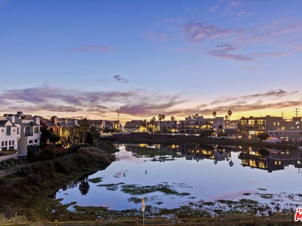 3950 Via Dolce 518, Marina Del Rey CA 90292