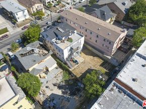 2740 James M Wood Boulevard, Los Angeles CA 90006