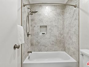 620 W Hyde Park Boulevard 313, Inglewood CA 90302