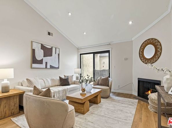 620 W Hyde Park Boulevard 313, Inglewood CA 90302