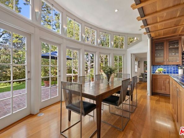 10339 Glenbarr Avenue, Los Angeles CA 90064