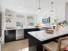 11210 Victory Boulevard, North Hollywood CA 91606