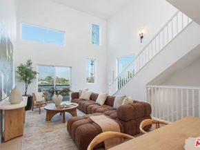 11210 Victory Boulevard, North Hollywood CA 91606