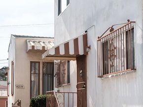 4214 W Slauson Avenue, Los Angeles CA 90043