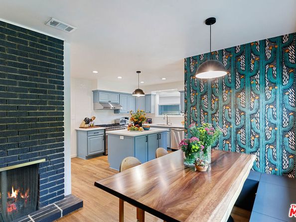 17055 Gresham Street, Sherwood Forest CA 91325