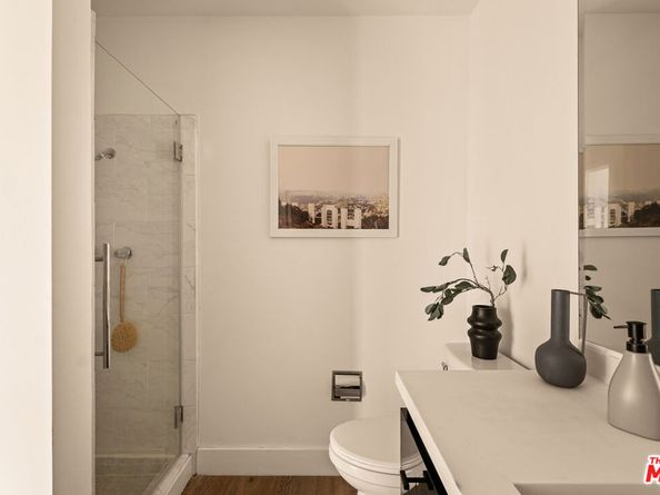 2143 N Hobart Boulevard, Los Angeles CA 90027