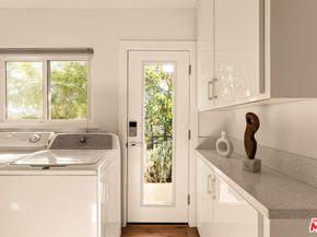 2143 N Hobart Boulevard, Los Angeles CA 90027