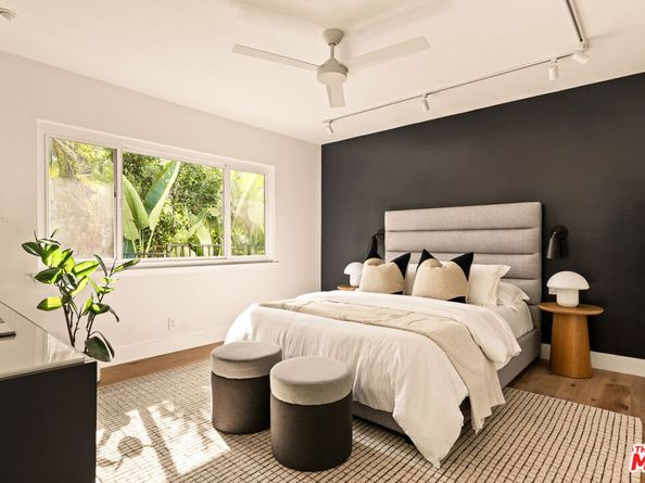 2143 N Hobart Boulevard, Los Angeles CA 90027