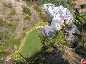 10509 Vestone Way, Los Angeles CA 90077