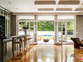 10509 Vestone Way, Los Angeles CA 90077