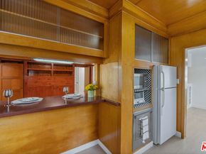 210 S Bundy Drive, Los Angeles CA 90049