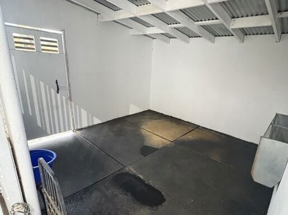 6052 Merritt Drive, Malibu CA 90265