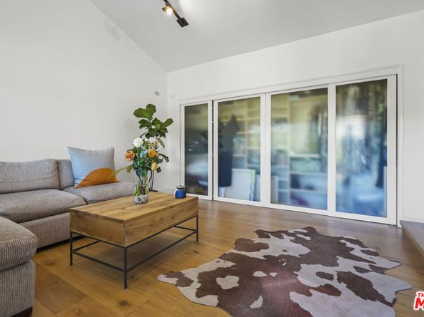 6052 Merritt Drive, Malibu CA 90265