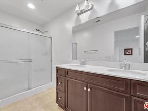 15686 Slowik Court, Fontana CA 92336