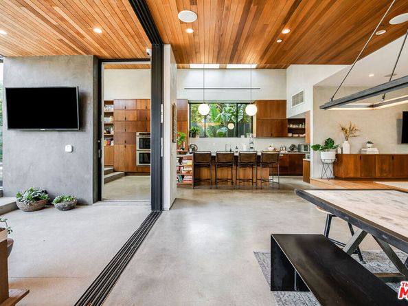 1385 Palms Boulevard, Venice CA 90291