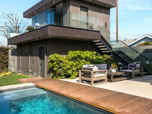 1385 Palms Boulevard, Venice CA 90291