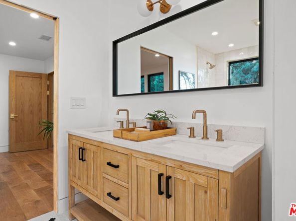 5252 Range View Avenue, Los Angeles CA 90042