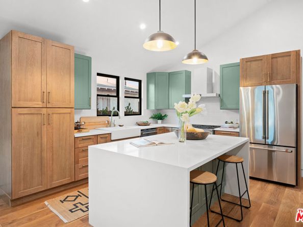 5252 Range View Avenue, Los Angeles CA 90042