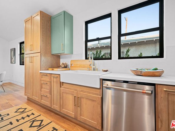 5252 Range View Avenue, Los Angeles CA 90042