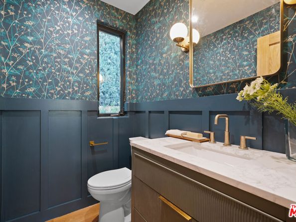 5252 Range View Avenue, Los Angeles CA 90042