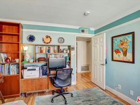 645 Chestnut Avenue 316, Long Beach CA 90802