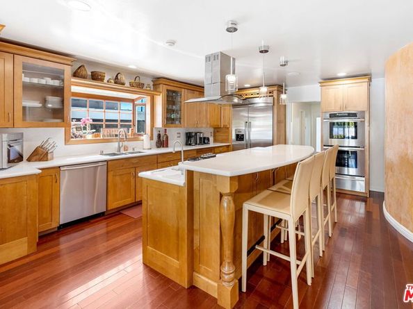 6430 S Sherbourne Drive, Los Angeles CA 90056