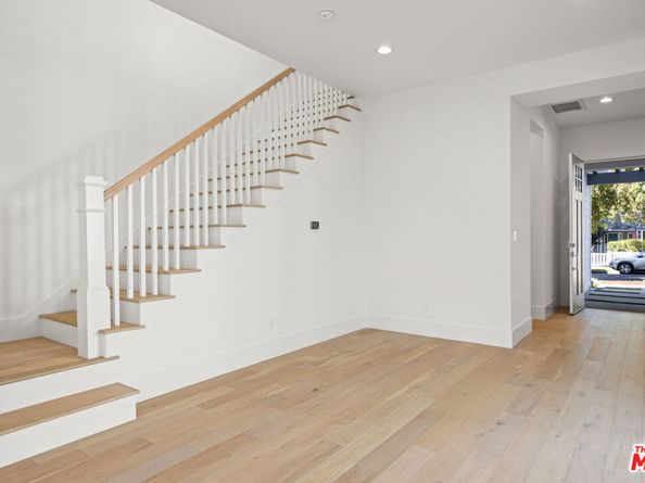744 Almar Avenue, Pacific Palisades CA 90272