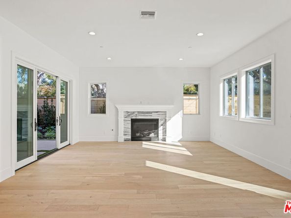 744 Almar Avenue, Pacific Palisades CA 90272