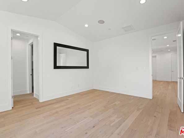 744 Almar Avenue, Pacific Palisades CA 90272