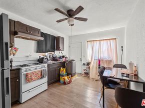 1325 E Adams Boulevard, Los Angeles CA 90011