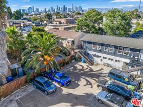 1325 E Adams Boulevard, Los Angeles CA 90011