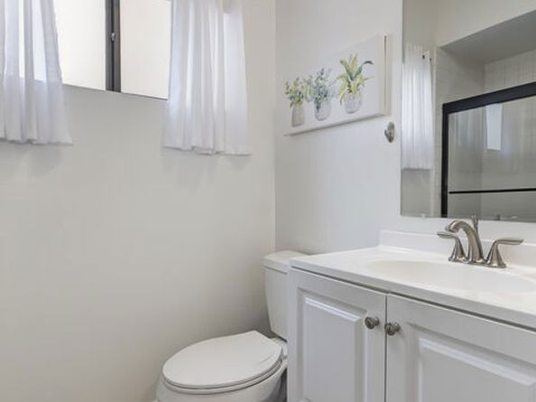 828 S Bedford Street 202, Los Angeles CA 90035