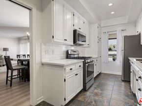 828 S Bedford Street 202, Los Angeles CA 90035