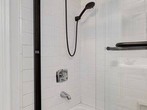 828 S Bedford Street 202, Los Angeles CA 90035
