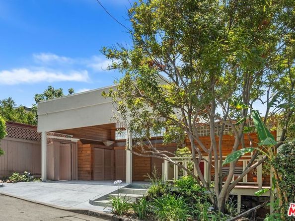 3928 Clayton Avenue, Los Angeles CA 90027